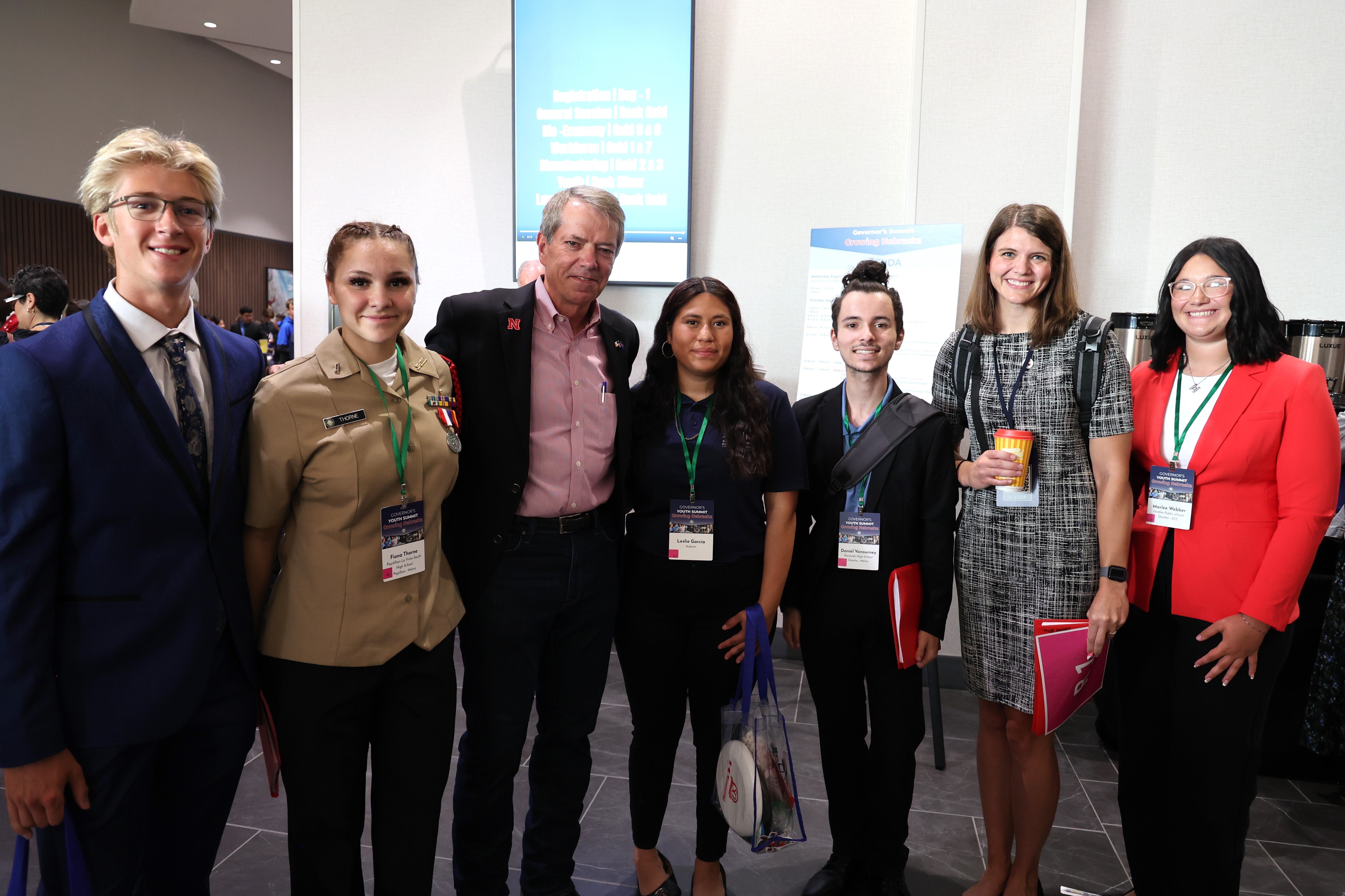 Governor Pillen and youth attendees.