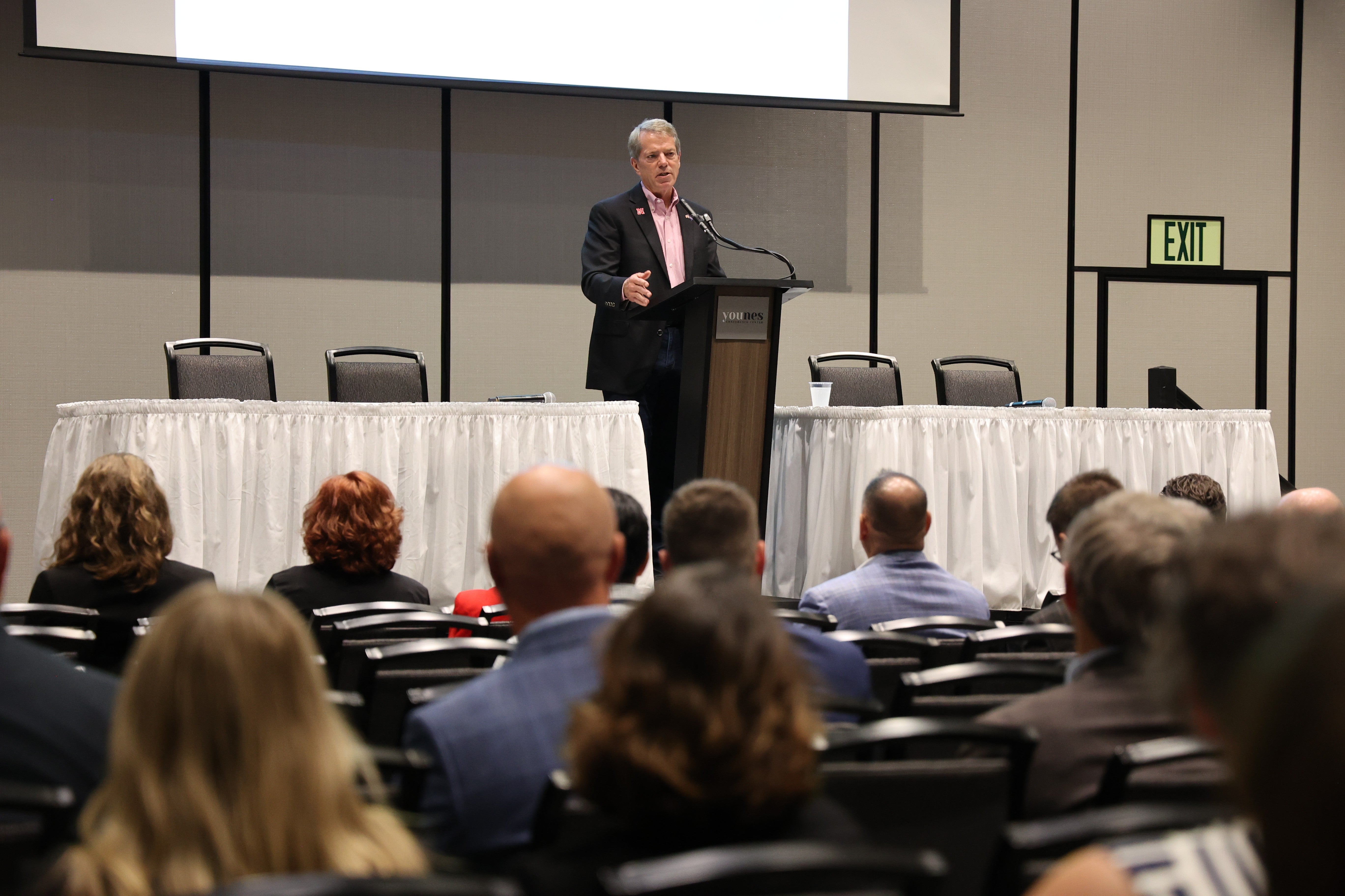 Governor Pillen addresses the Summit.