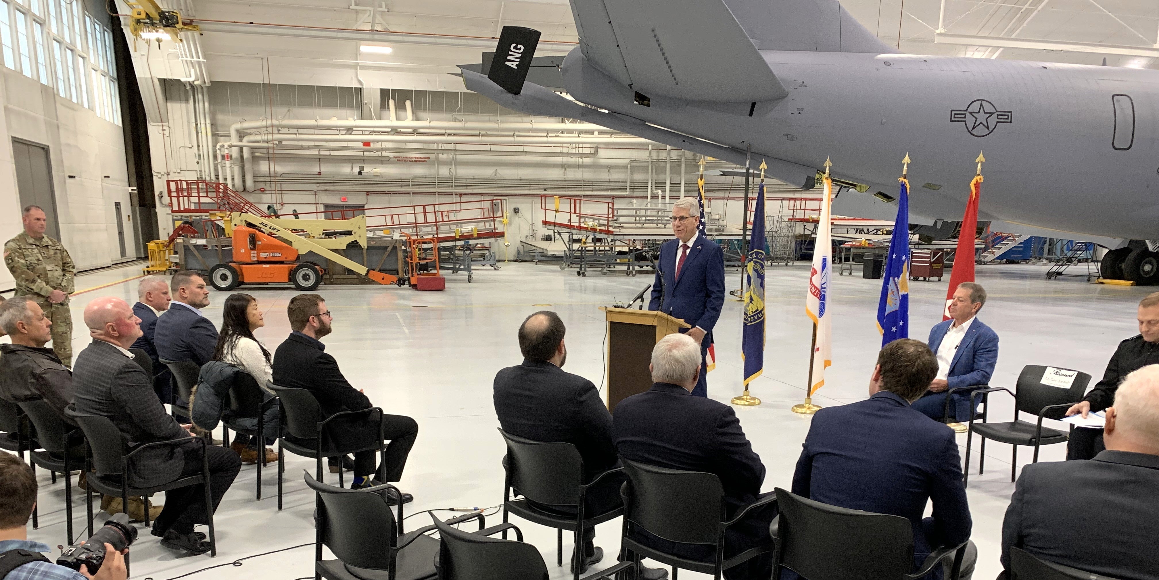 Lt. Governor Joe Kelly addresses the audience.