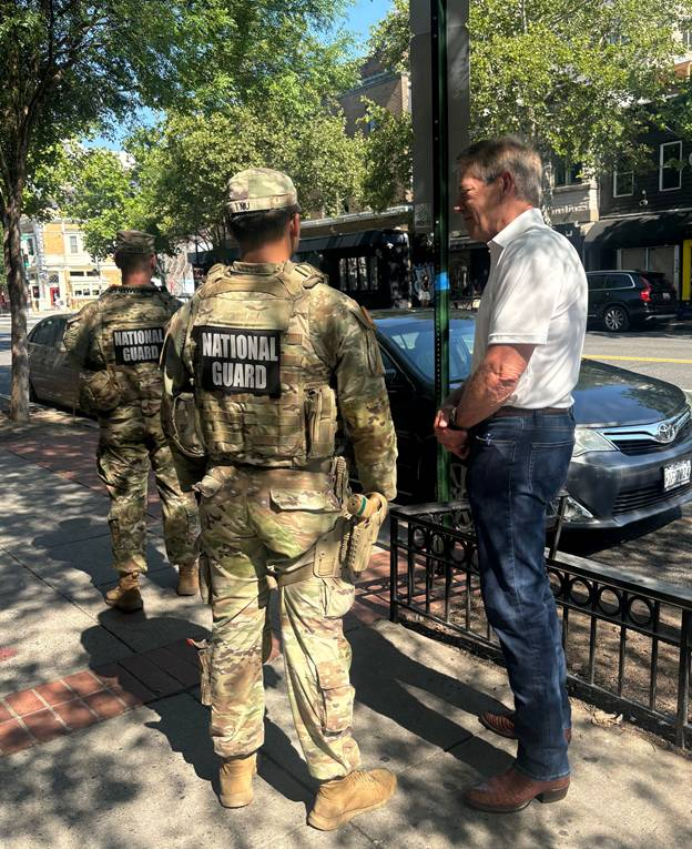 Gov. Pillen visits with National Guard members in D.C.