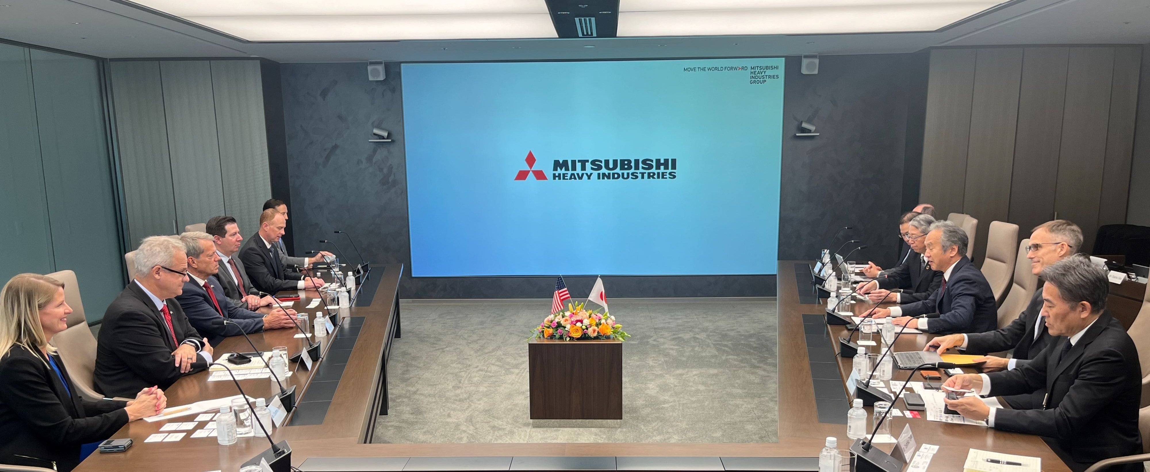 Gov. Pillen and delegation members meet with Mitsubishi Heavy Industries